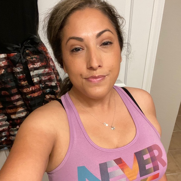 Meet your Posher, Cecilia - Picture 9 of 10